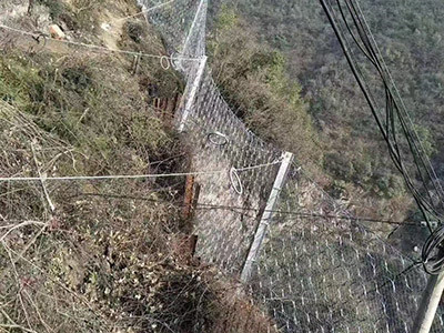 被动边坡防护网图片3 被动边坡防护网图片3