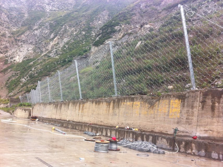 云南平锁高速九标段